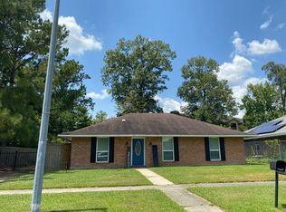 2412 Godfrey Dr, Baton Rouge, LA 70816