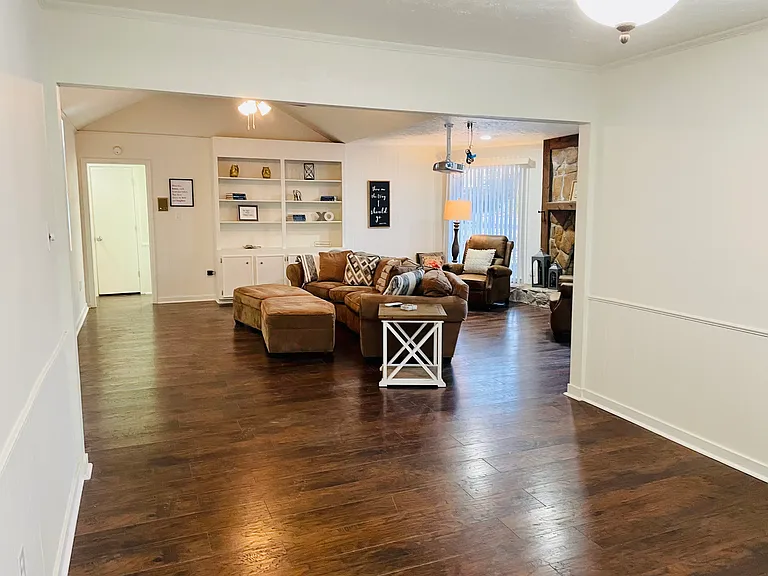 327 Swallow Dr — Photo 24