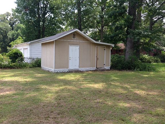 2nd image of 235 Creek Dr