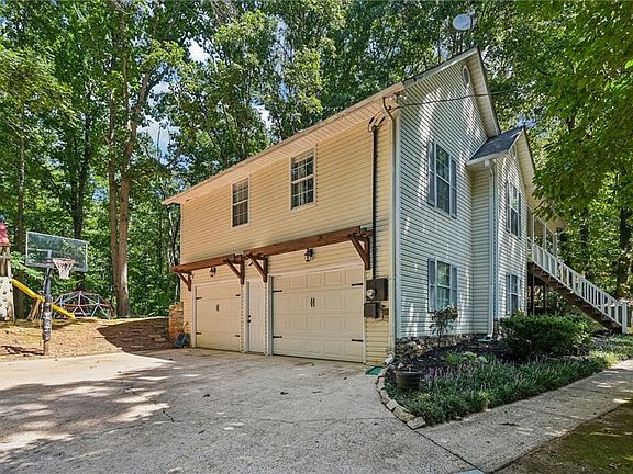 2nd image of 1535 Kimberly Pl