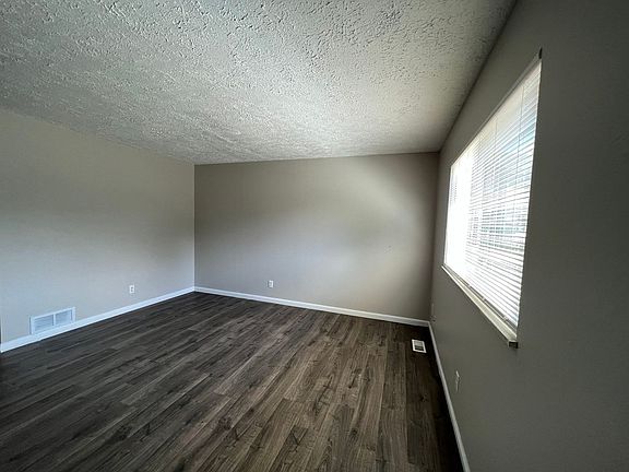 4th image of 3545 Dorham Pl #3547