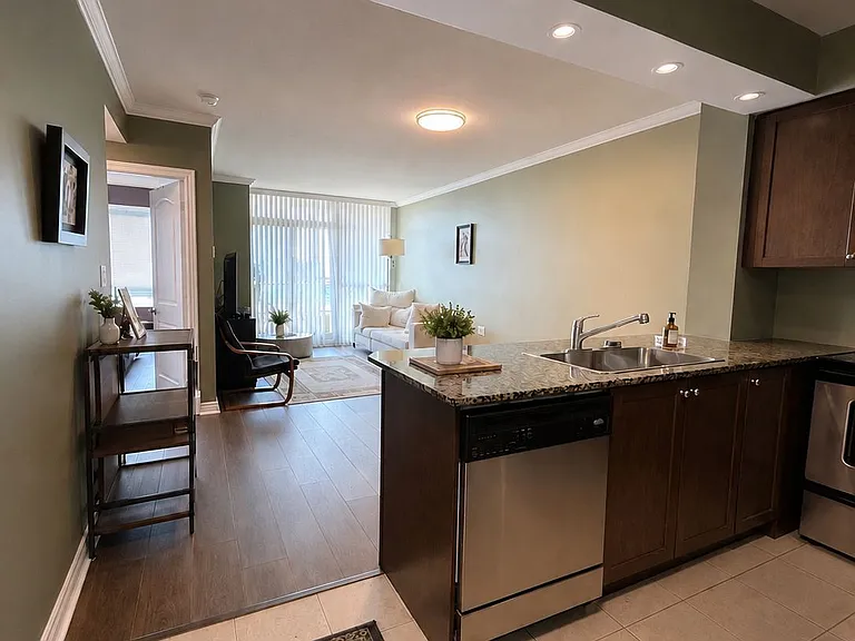 100 Promenade Cir #1110 — Photo 3