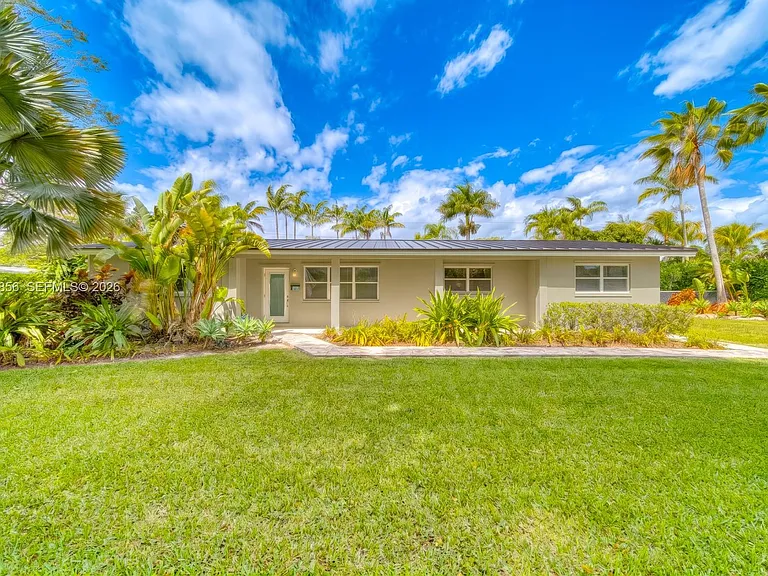 15730 SW 87th Ct — Photo 35