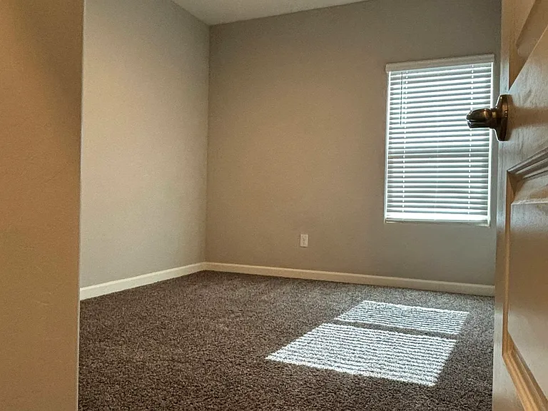 11759 W Fayes Glen Dr — Photo 13