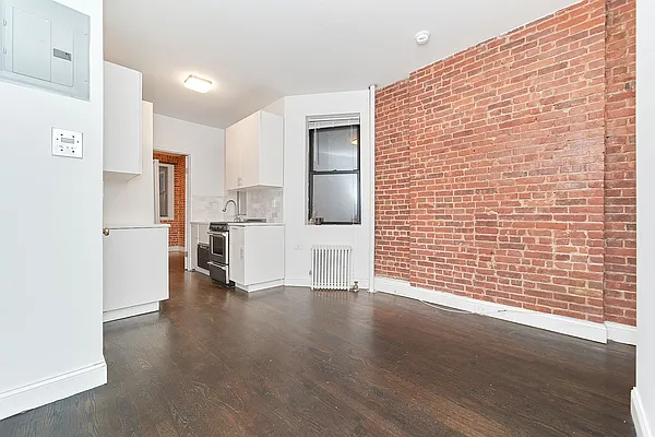 Rented by Living New York | media 9