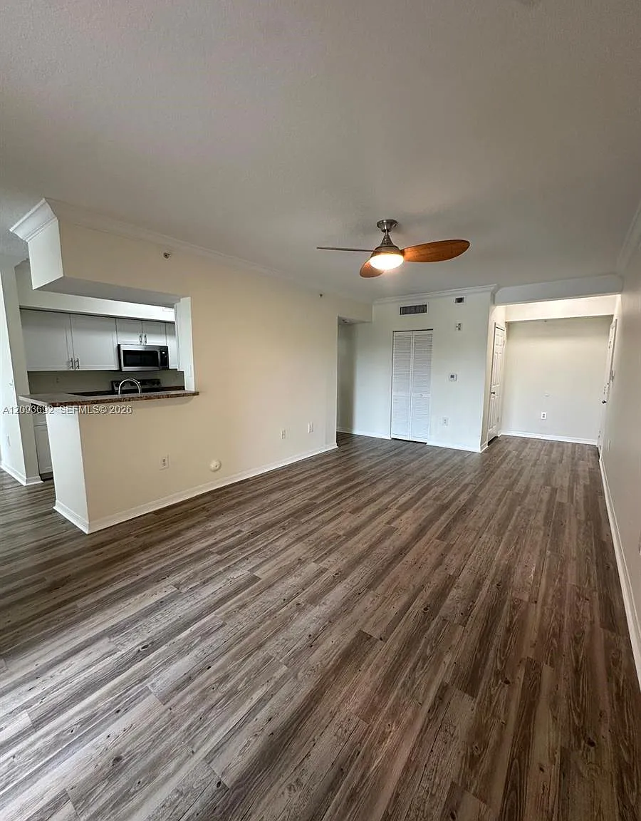 Marquesa Condo — Photo 4