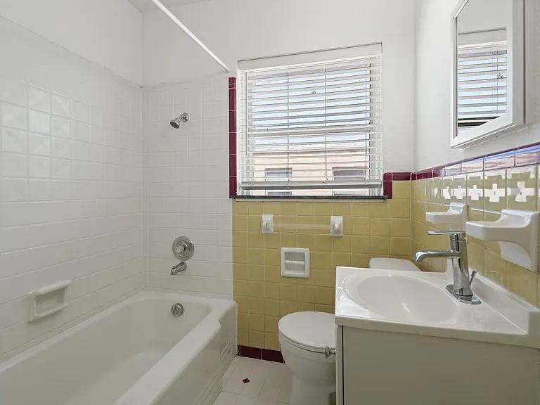 910 Ohio Ave #4 — Photo 9