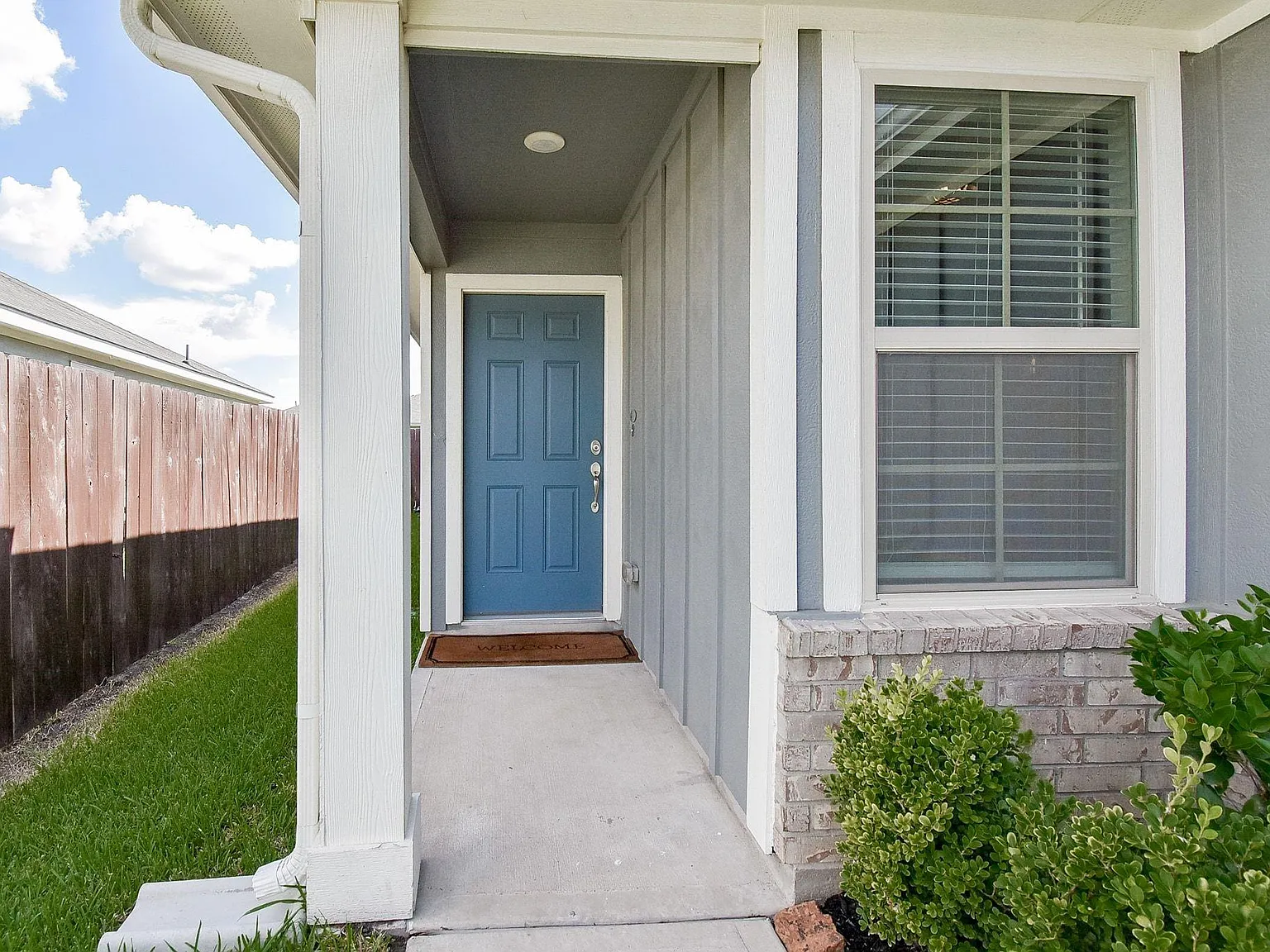 3 bed, 2.0 bath, 1258 sqft, $1,850 — Photo 4
