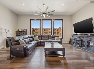 2502 Live Oak St APT 235, Dallas, TX 75204