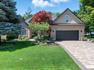 1109 Forestvale Dr, Burlington, ON L7P 4W3