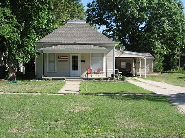 1st image of 509 NE 7th St