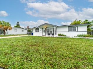 1824 SW 43rd Ave, Fort Lauderdale, FL 33317