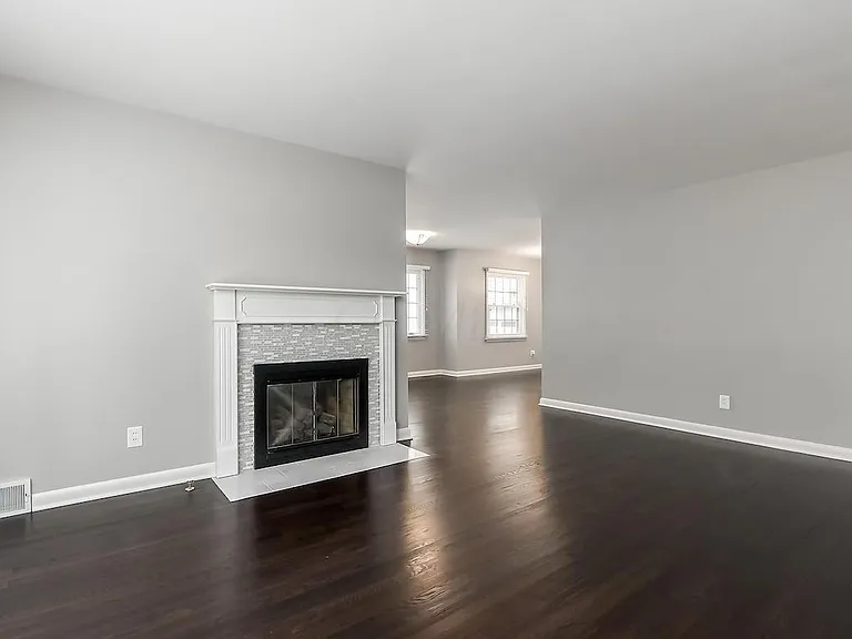2242 Wickliffe Rd — Photo 10