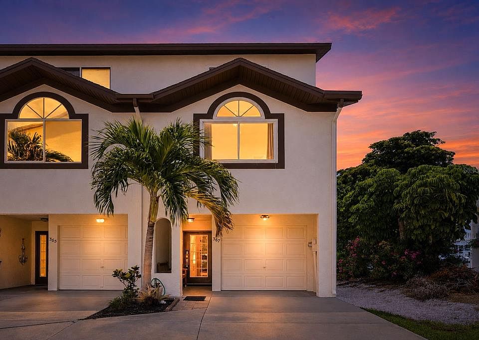 1st image of 367 Madeira Cir