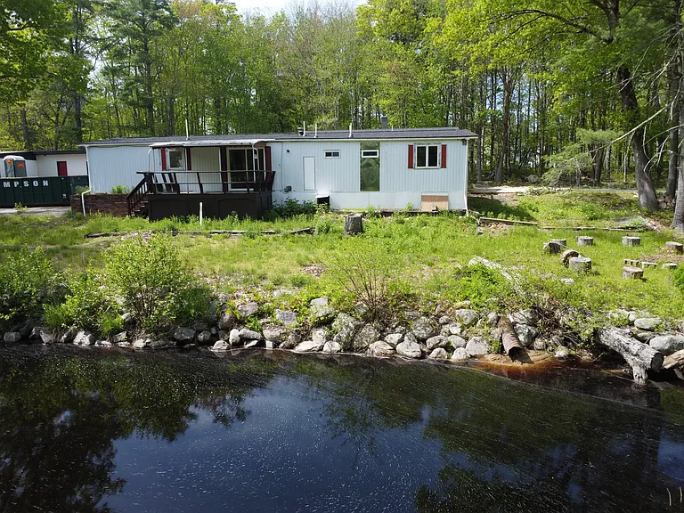 1597 Sanford Rd #1 — Photo 3