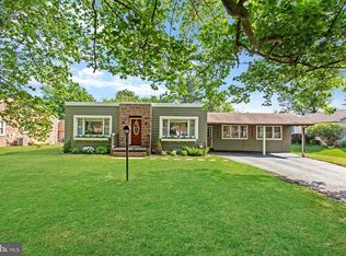 2137 Sycamore Rd, York, PA 17408