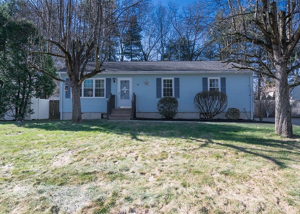 1st image of 19 Marmon Ct