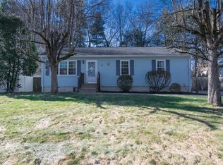 19 Marmon Ct, Springfield, MA 01129