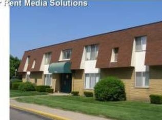1673 Fairwood Dr, Westland, MI 48185