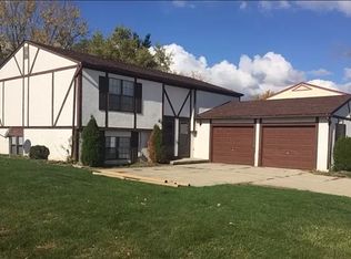 7565 Bella Dr, Worthington, OH 43085