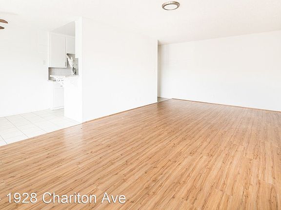 5th image of 1928 Chariton St #12