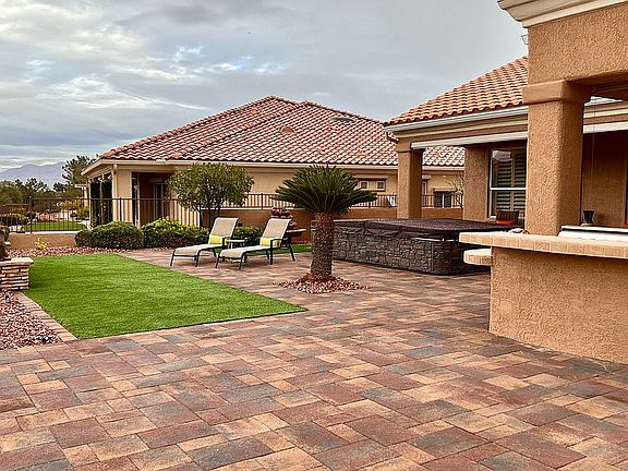 4th image of 2105 Boundary Oak Dr