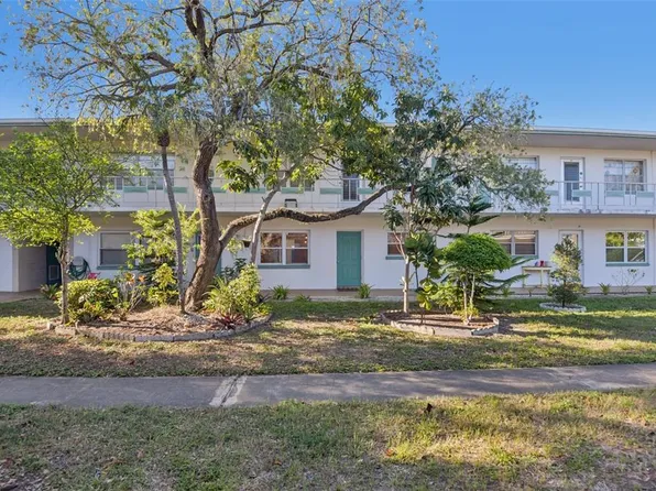 5815 18th St N APT 4, Saint Petersburg, FL 33714