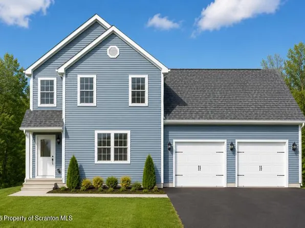 300 Carol Rd, Blakely, PA 18452