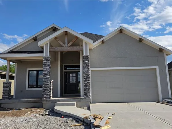 16389 W 170th St, Olathe, KS 66062