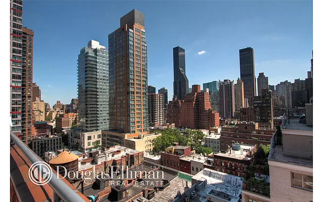 Rented by Douglas Elliman | media 35