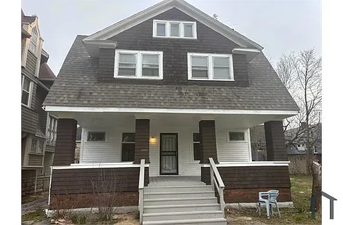 10117 South Blvd Photo 1