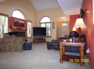 1620 81st Ave NE APT 9, Spring Lake Park, MN 55432