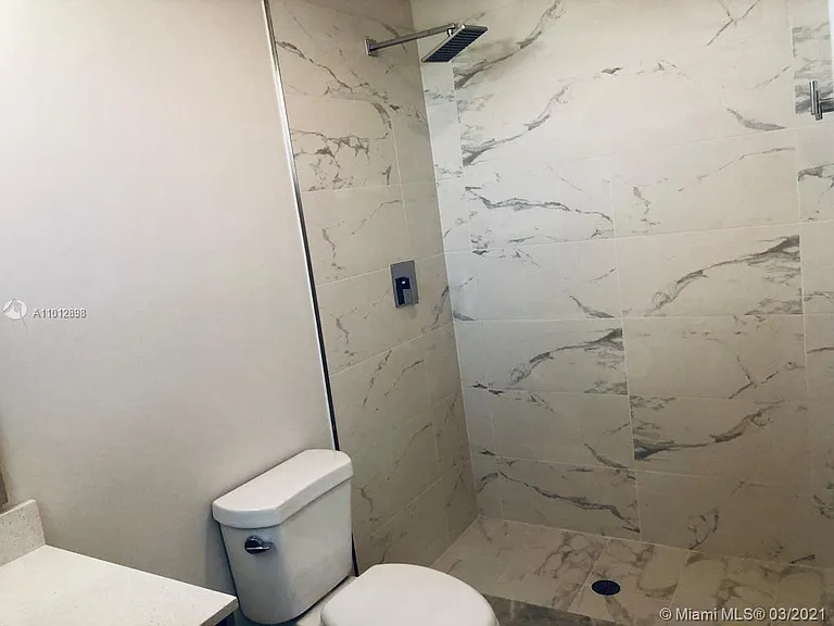 2505 NE 193rd St #4206 — Photo 27