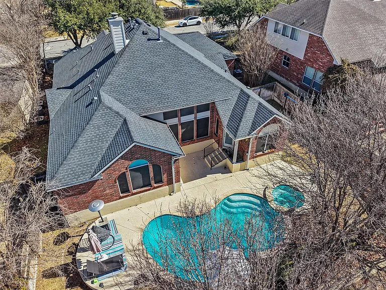 2112 Bandera Path — Photo 1