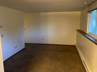 1305 Golden Valley Ln #A, Minot, ND 58703