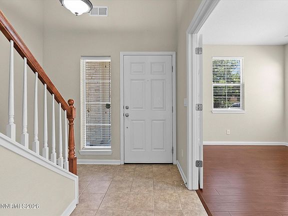 5th image of 550 Little Sorrel Ct