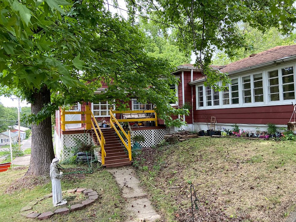 317 W Randolph St, Vandalia, IL 62471 Zillow