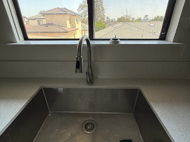 3160 Walnut Grove Ave #B — Photo 16
