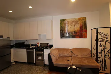 Rented by Mossanen Group