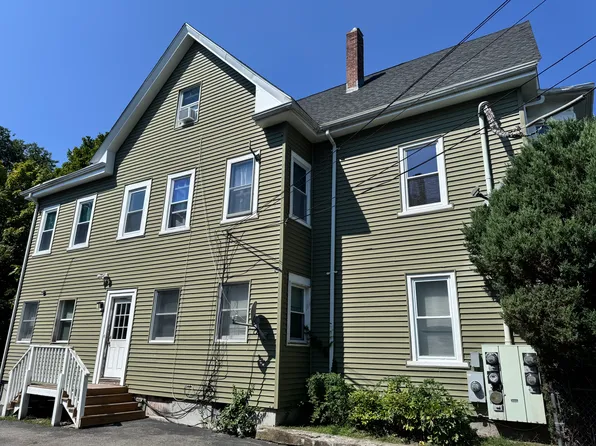 799 Montello St APT 2F, Brockton, MA 02301