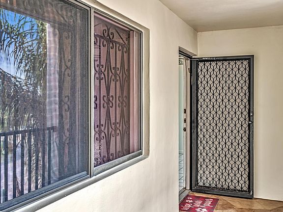 2nd image of 10550 E Clairmont Circle #312