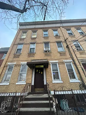 Rented by Alpine Realty | media 11