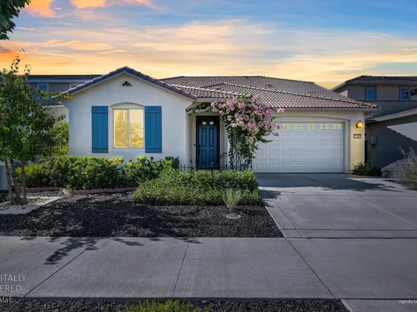 2389 Sierra Village Dr, Roseville, CA 95747
