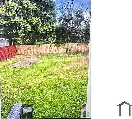 4th image of 4401 Eastview Dr