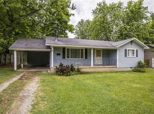 205 NW F St, Bentonville, AR 72712