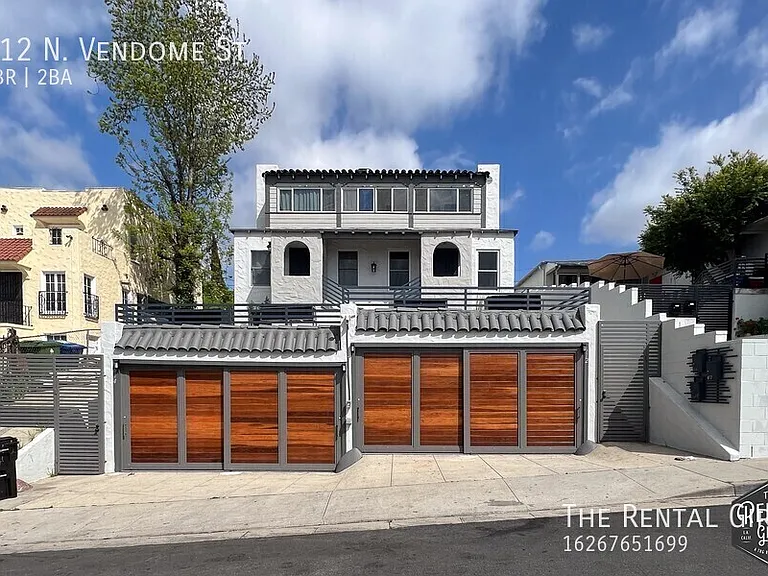 612 N Vendome St — Photo 1