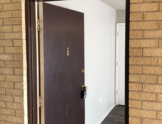 3rd image of 401 Elder Dr APT 4