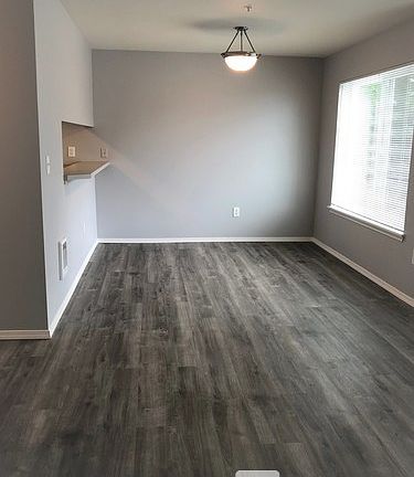 3rd image of 12839 SE 40th Pl #A2
