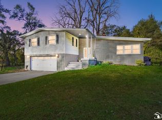 4120 W Temperance Rd, Ottawa Lake, MI 49267