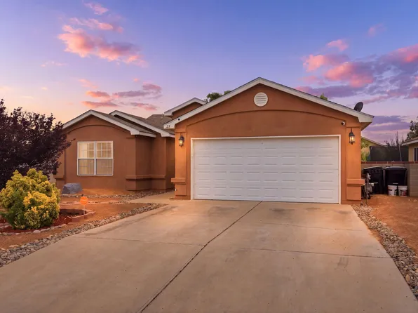 22 Margarita Cir, Los Lunas, NM 87031